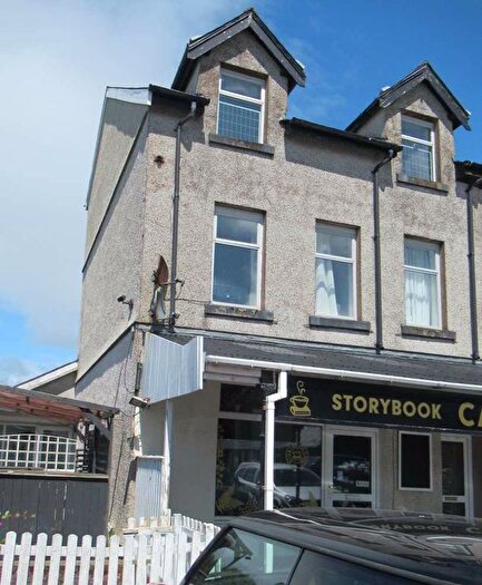 1 Bedroom Flat To Rent In Beach Road, Fairbourne, LL38