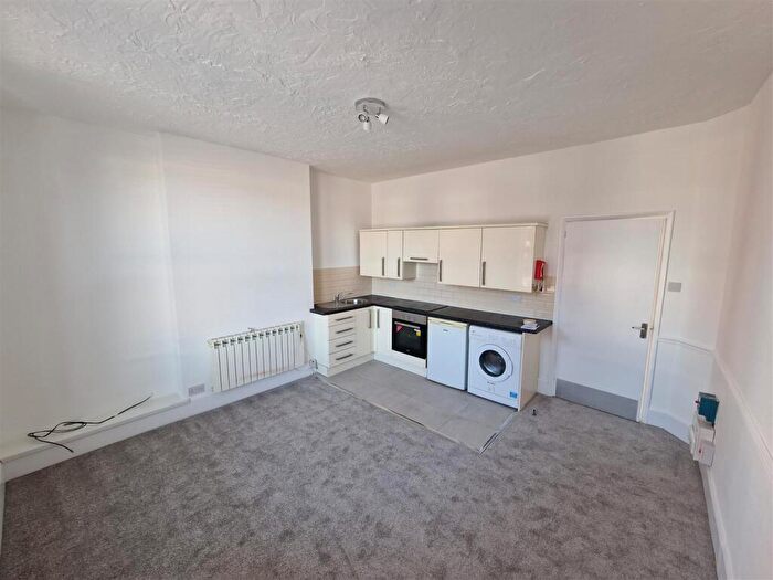 1 Bedroom Coach House To Rent In Nottingham Road, Basford, Nottingham, NG7