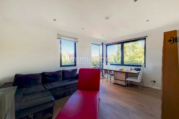 2 Bedroom Penthouse To Rent In Lambros House, Pentonville Road, London, N1
