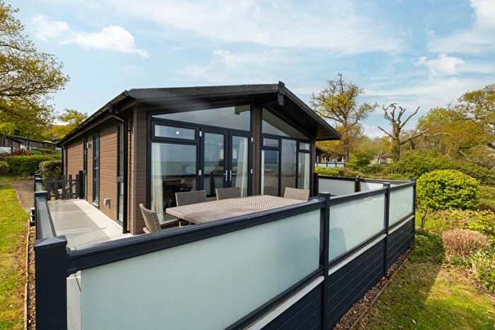 3 Bedroom Lodge For Sale In Wootton Bridge, Ryde, PO33