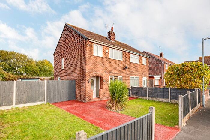 3 Bedroom Semi-Detached House For Sale In Maydor Avenue, Saltney Ferry, CH4