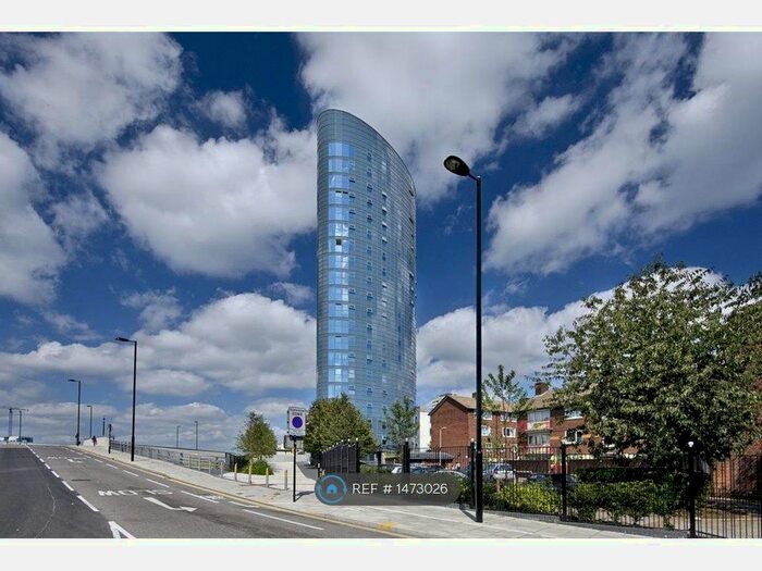 2 Bedroom Flat To Rent In Angel Lane, London, E15