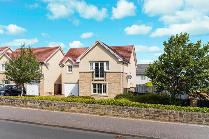 4 Bedroom Detached House For Sale In Millcraig Mews, Winchburgh, EH52