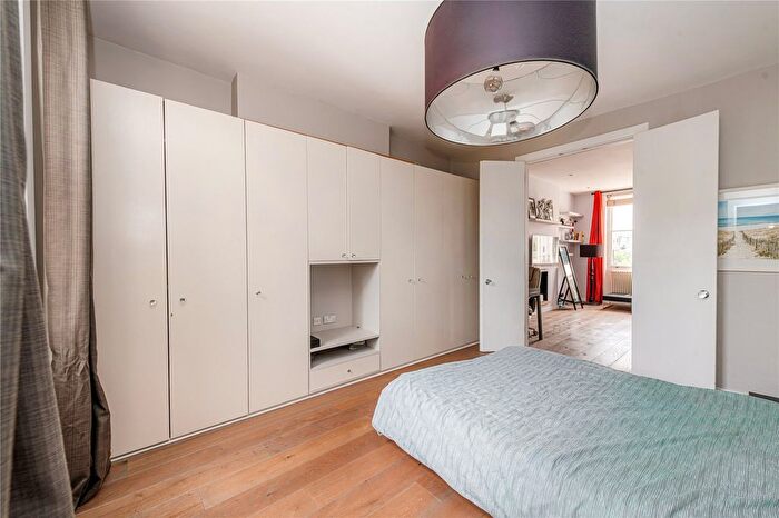 1 Bedroom Flat For Sale In Randolph Avenue, Maida Vale, London, W9