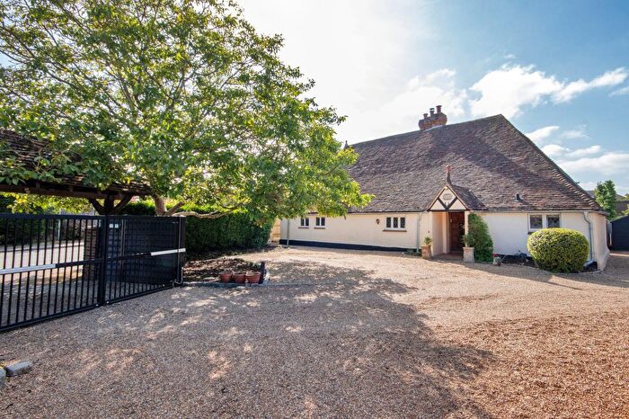 3 Bedroom Detached House For Sale In Church Road, Hartley, DA3