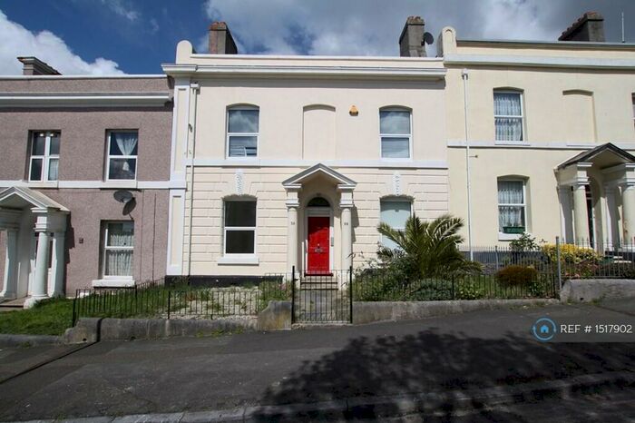 2 Bedroom Flat To Rent In Haddington Road, Plymouth, PL2