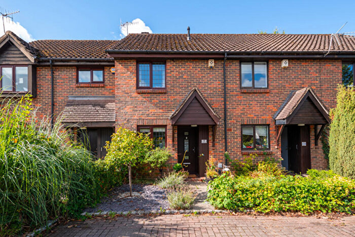 2 Bedroom Terraced House For Sale In Horley, RH6