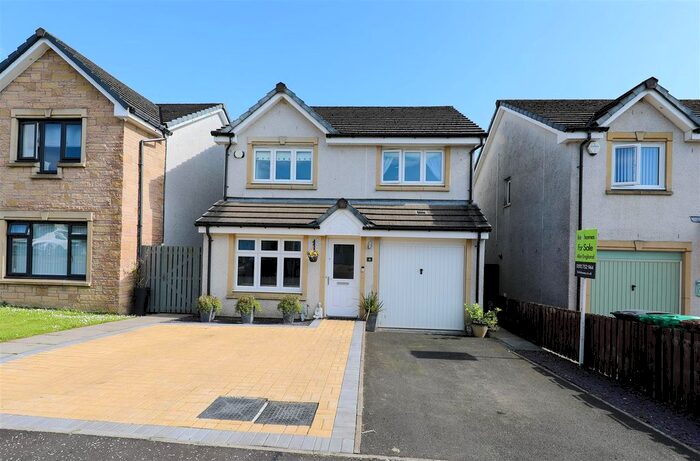 4 Bedroom Detached House For Sale In Lochty Park, Kinglassie, Lochgelly, KY5