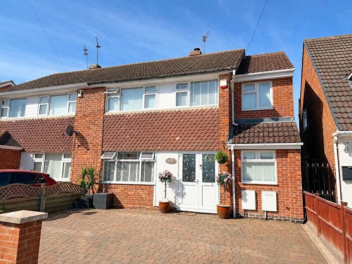 4 Bedroom Semi-Detached House For Sale In Kenilworth Road, Wigston, Leicestershire., LE18