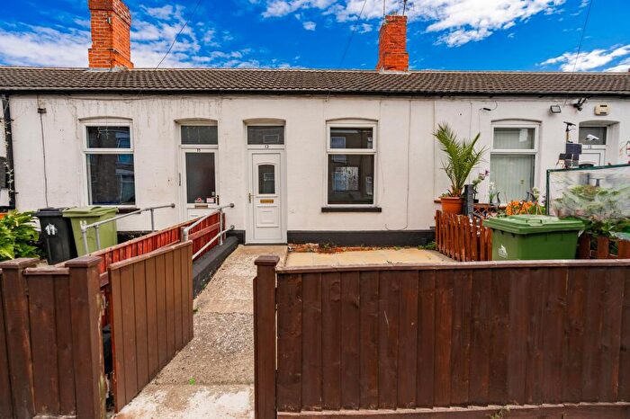 1 Bedroom Terraced Bungalow For Sale In Castle Street, Grimsby, DN32