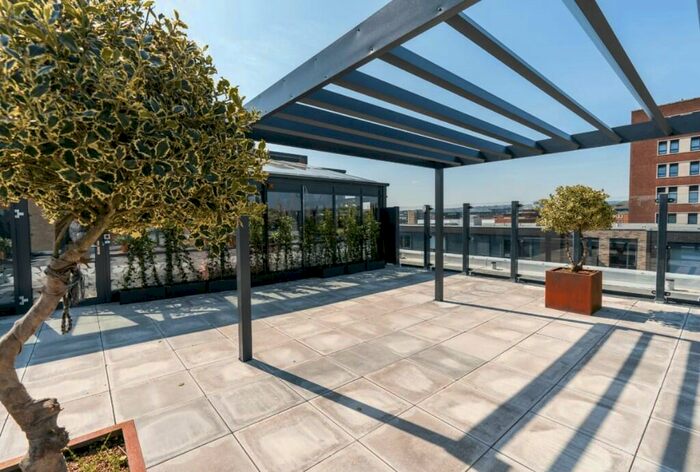 Apartment To Rent In Rockingham Street, Sheffield, S1