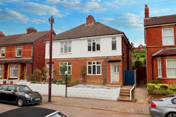 3 Bedroom Semi-Detached House To Rent In Clifton Road, Tunbridge Wells, TN2