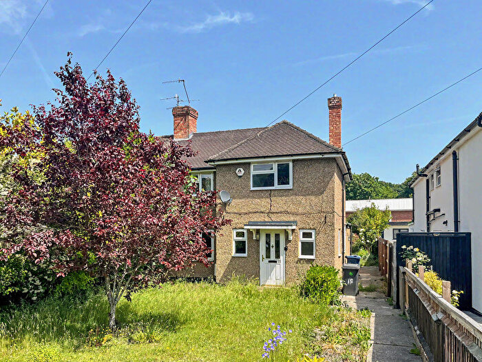 3 Bedroom Semi-Detached House For Sale In Norwood Road - Structural Issues, HP10