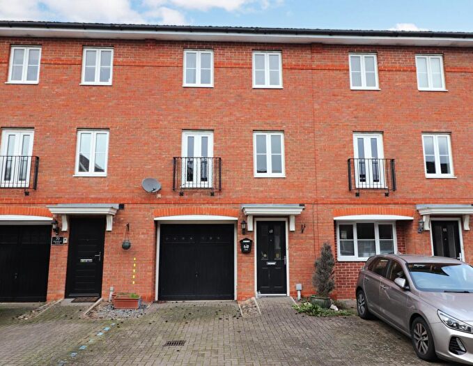 4 Bedroom Terraced House For Sale In Grampian Place, Stevenage, SG1