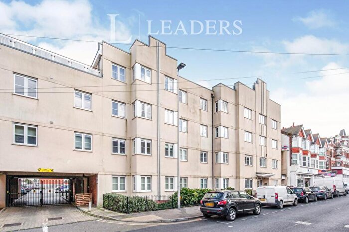 1 Bedroom Flat To Rent In Town Centre, BN21