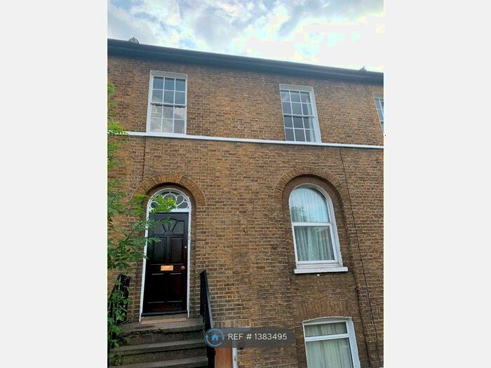 1 Bedroom Flat To Rent In Peckham Hill Street, London, SE15