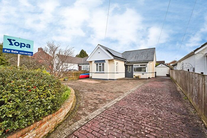 2 Bedroom Detached Bungalow For Sale In Marsh Lane, Yeovil, BA21