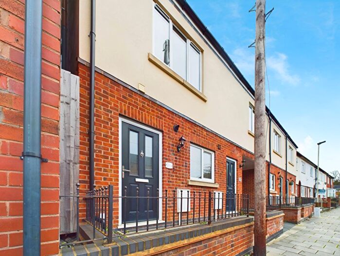 2 Bedroom Terraced House To Rent In Newmarket Street, Leicester, LE2