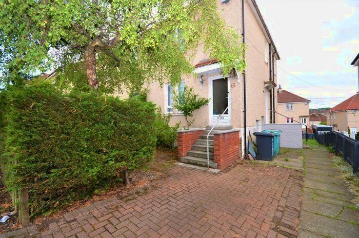 2 Bedroom Flat To Rent In Keir Hardie Drive, Kilsyth, G65