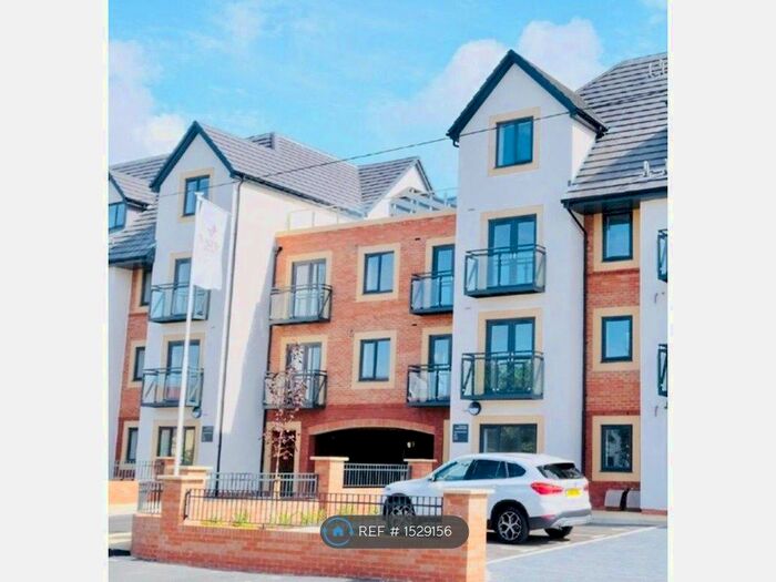 2 Bedroom Flat To Rent In Fairhaven Road, Lytham-St-Anne's, FY8