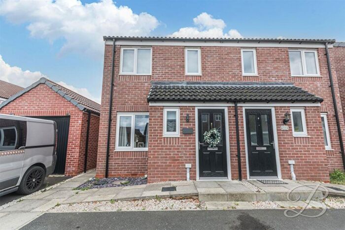 2 Bedroom Semi-Detached House To Rent In Chaffinch Close, Clipstone Village, Mansfield, NG21