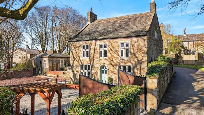 4 Bedroom Detached House For Sale In Edge End Lane, Nelson, BB9