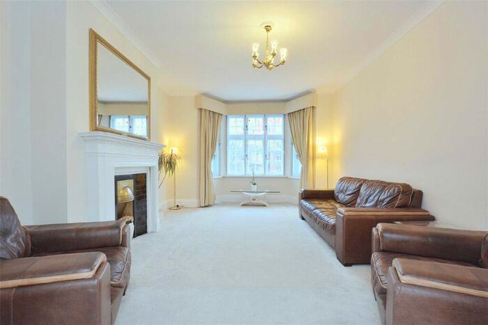 2 Bedroom Apartment To Rent In Clifton Court, Northwick Terrace, St John's Wood, London, NW8