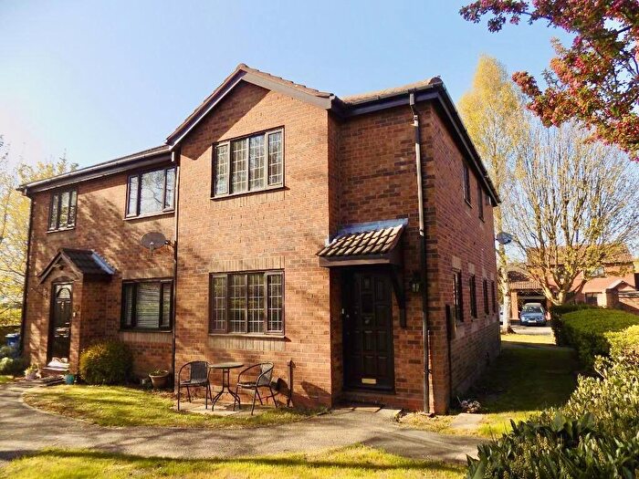 1 Bedroom Semi Detached House To Rent In Willowbank, Fazeley, Tamworth, B34