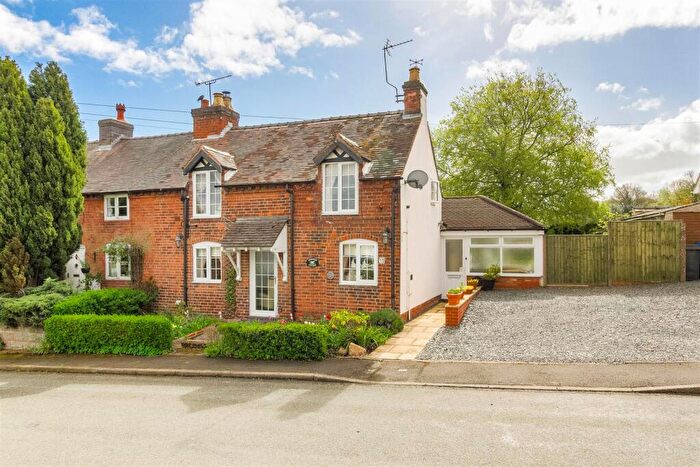 3 Bedroom Cottage For Sale In Chestnut Lane, Clifton Campville, B79