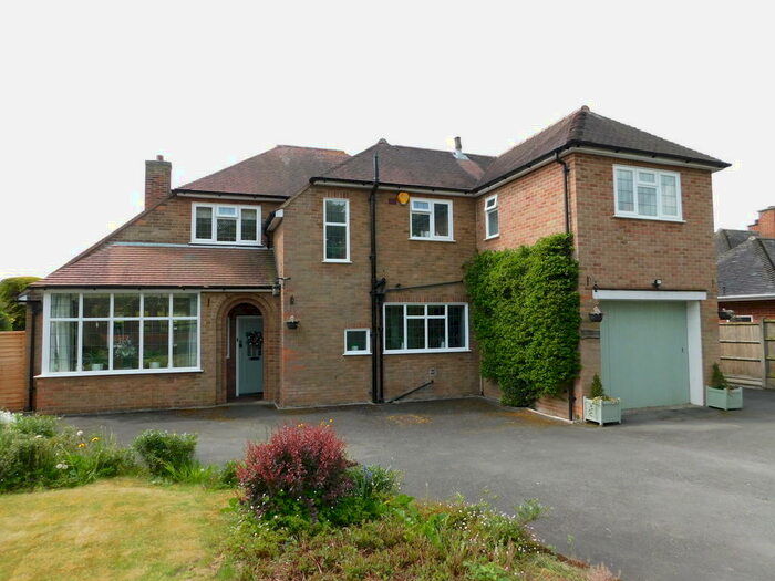 4 Bedroom Detached House To Rent In Main Street, Barton Under Needwood, DE13