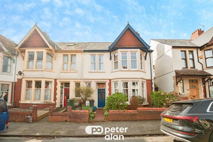 3 Bedroom End Terrace House For Sale In Pen-Y-Lan Terrace, Penylan, Cardiff, CF23