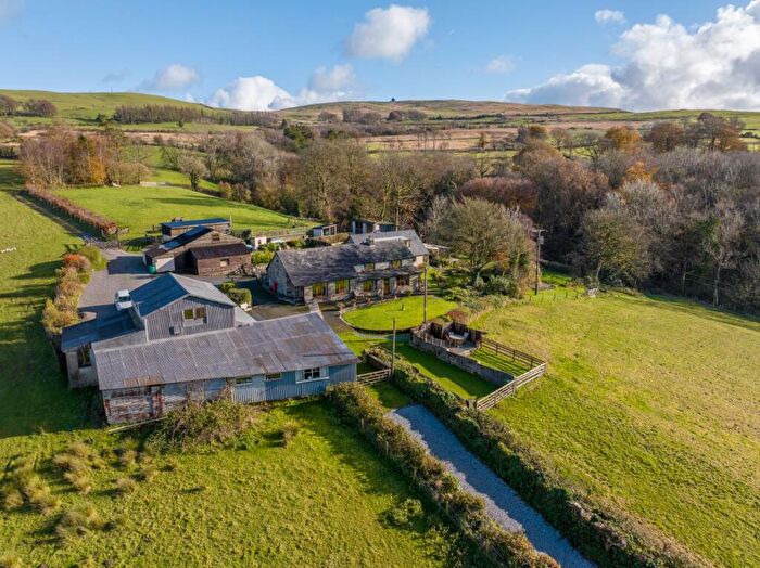 4 Bedroom Detached House For Sale In Cwmann Carmarthenshire, SA48