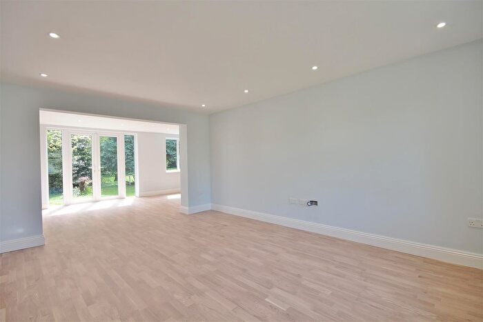 2 Bedroom Detached Bungalow To Rent In Wantage Road, Harwell, Didcot, OX11