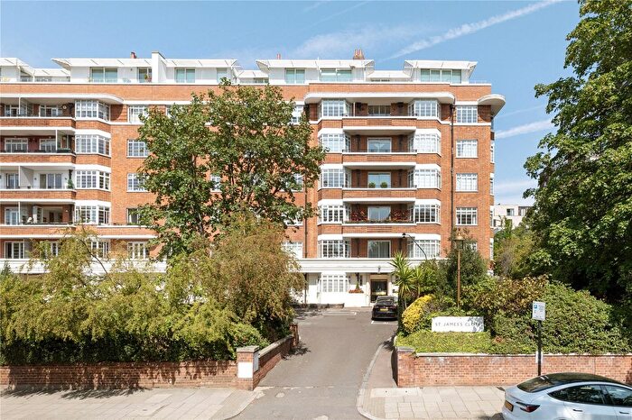 3 Bedroom Flat For Sale In St James Close, St John's Wood, London, NW8