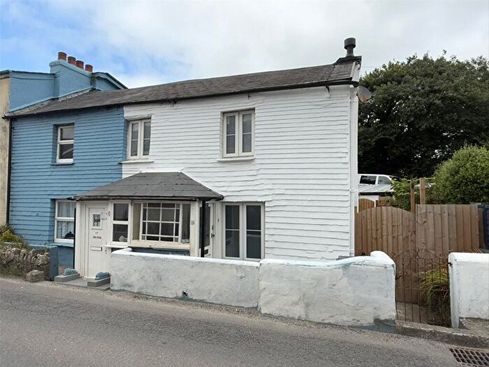 3 Bedroom End Of Terrace House For Sale In Polmear, Par, Cornwall, PL24