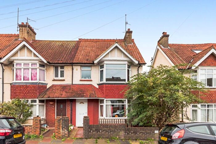 7 Bedroom End Of Terrace House To Rent In Hollingdean Terrace, BN1