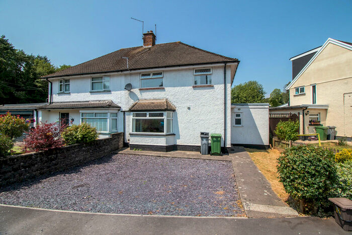 3 Bedroom Semi-Detached House To Rent In Green Meadow Drive, Tongwynlais, CF15
