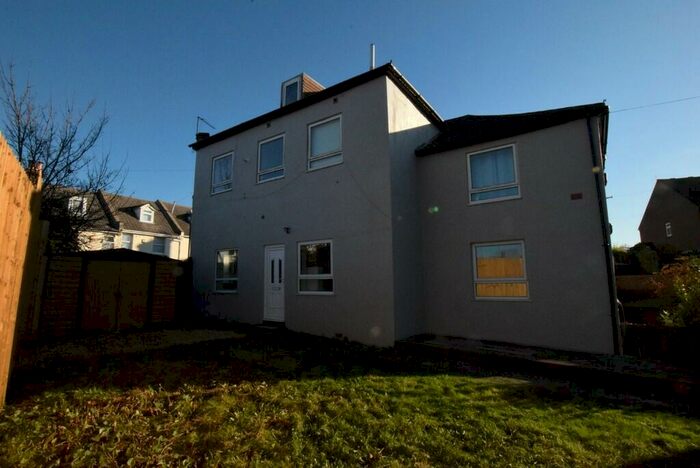 2 Bedroom Flat To Rent In Windham Road, Bournemouth, BH1