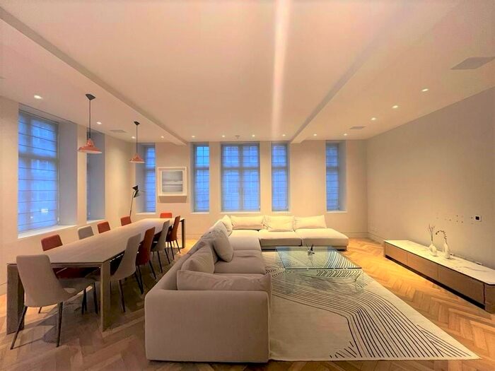 3 Bedroom Flat To Rent In Langham Street, London, W1W