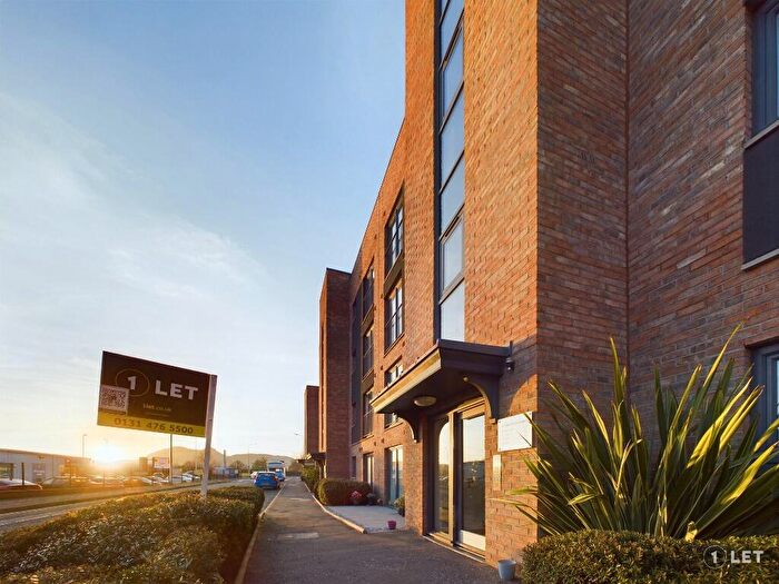 2 Bedroom Flat To Rent In Fishwives Causeway, Portobello, Edinburgh, EH15