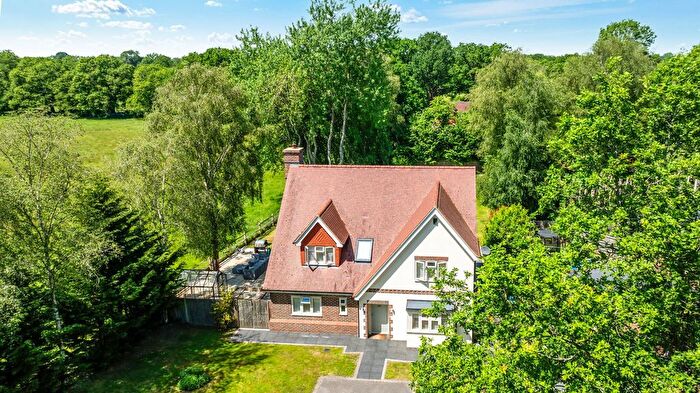 3 Bedroom Detached House For Sale In Blackberry Lane, Lingfield, RH7
