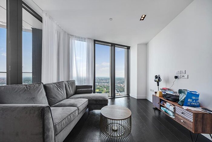 2 Bedroom Flat To Rent In Amory Tower, Marsh Wall, E14