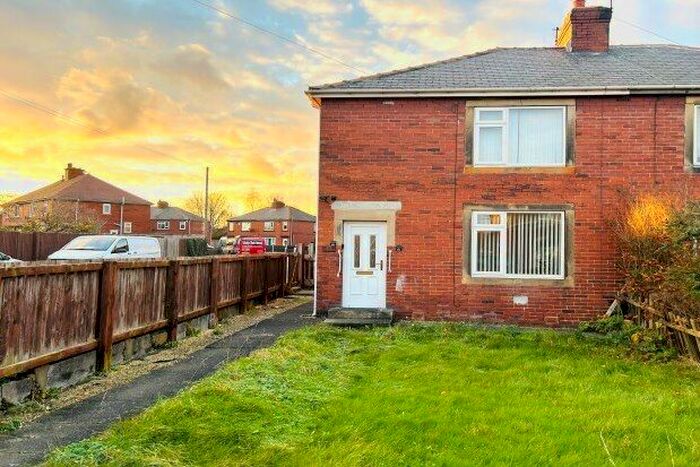 3 Bedroom Property To Rent In Cross Lane, Barnsley, S71