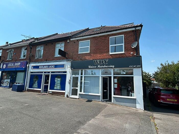 2 Bedroom Flat To Rent In Charminster Road, Bournemouth, BH8