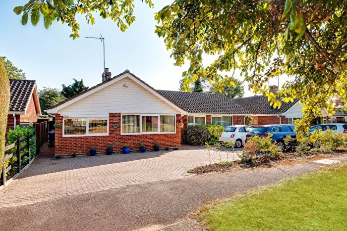 4 Bedroom Detached Bungalow For Sale In Farmerie Road, Hundon, Sudbury, CO10