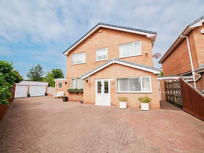 4 Bedroom Detached House For Sale In Spring Close, Birkdale, Southport, Merseyside, PR8