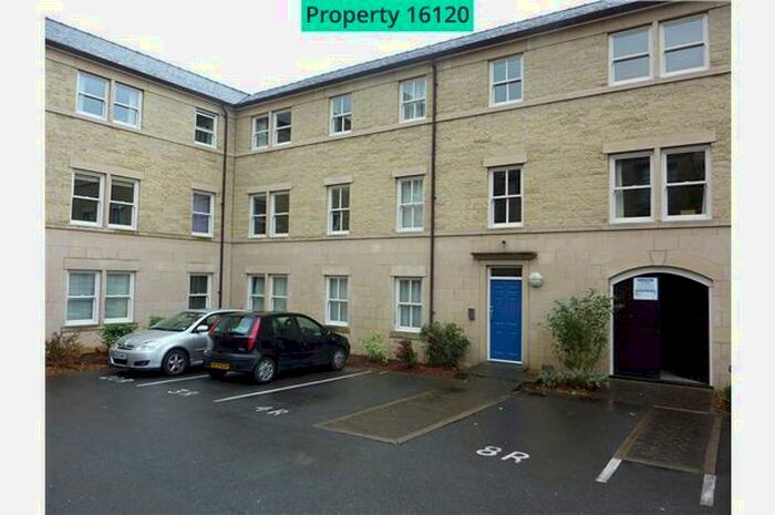 2 Bedroom Apartment To Rent In Henry Street, Lancaster, LA1