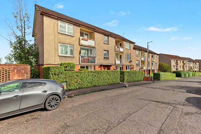 2 Bedroom Flat For Sale In Balcarres Avenue, Kelvinside, Glasgow, G12