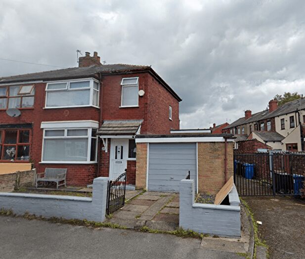 3 Bedroom Semi-Detached House To Rent In Birch Road, Atherton, M46