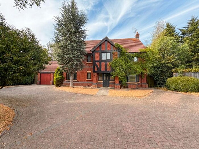 5 Bedroom Detached House To Rent In Valley Lane, Long Bennington, NG23